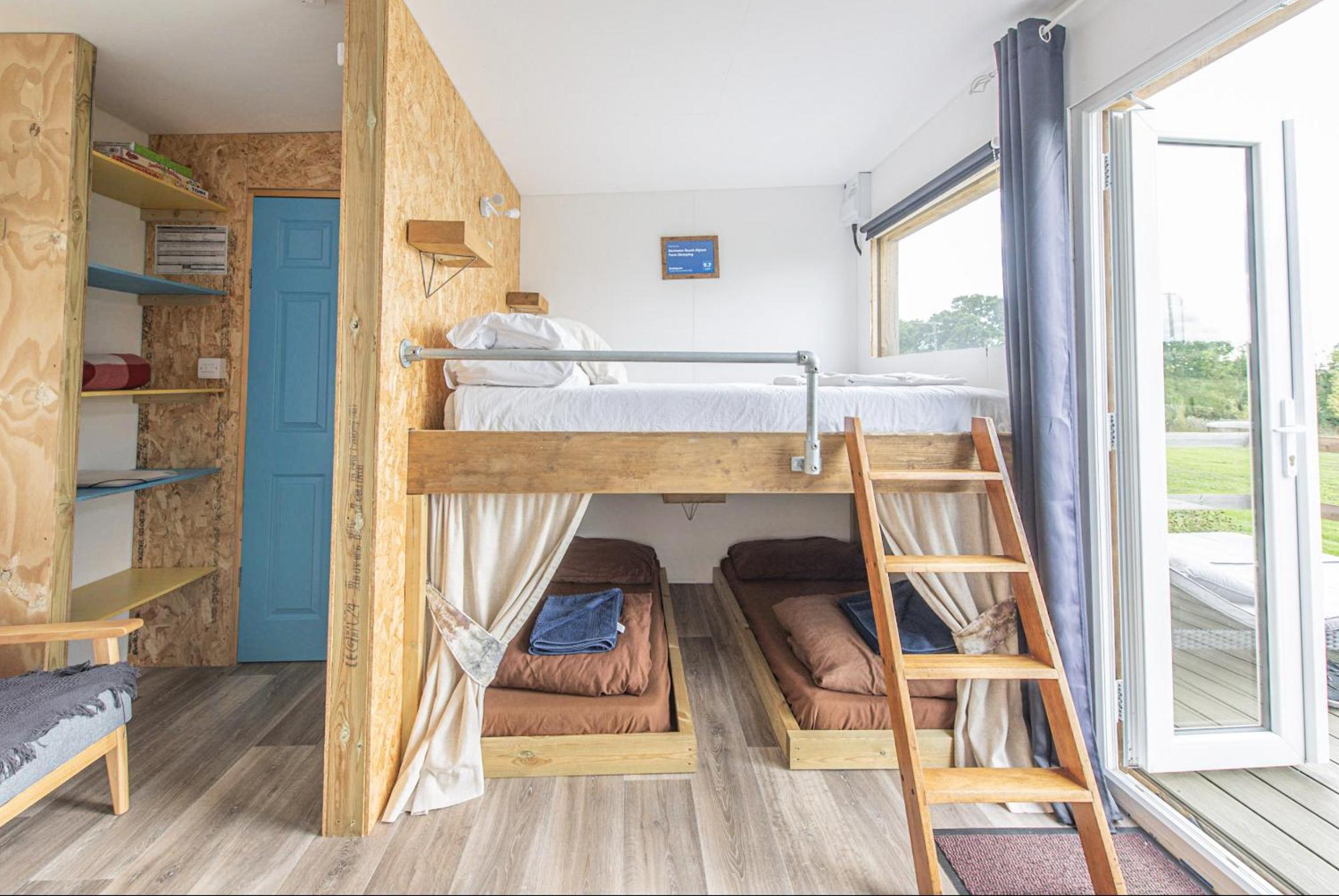 Dartmoor Reach Alpaca Farm Heated Cabins 5 Mins Drive To Dartmoor Bovey Tracey Bilik gambar